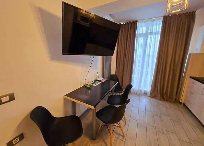 Bell Marina Pool & * Năvodari